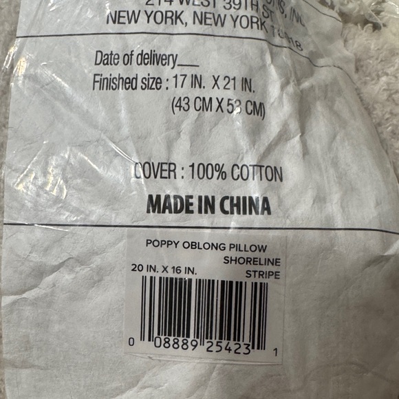 Ugg poppy stripe oblong knit throw pillow in original packaging - Picture 3 of 3